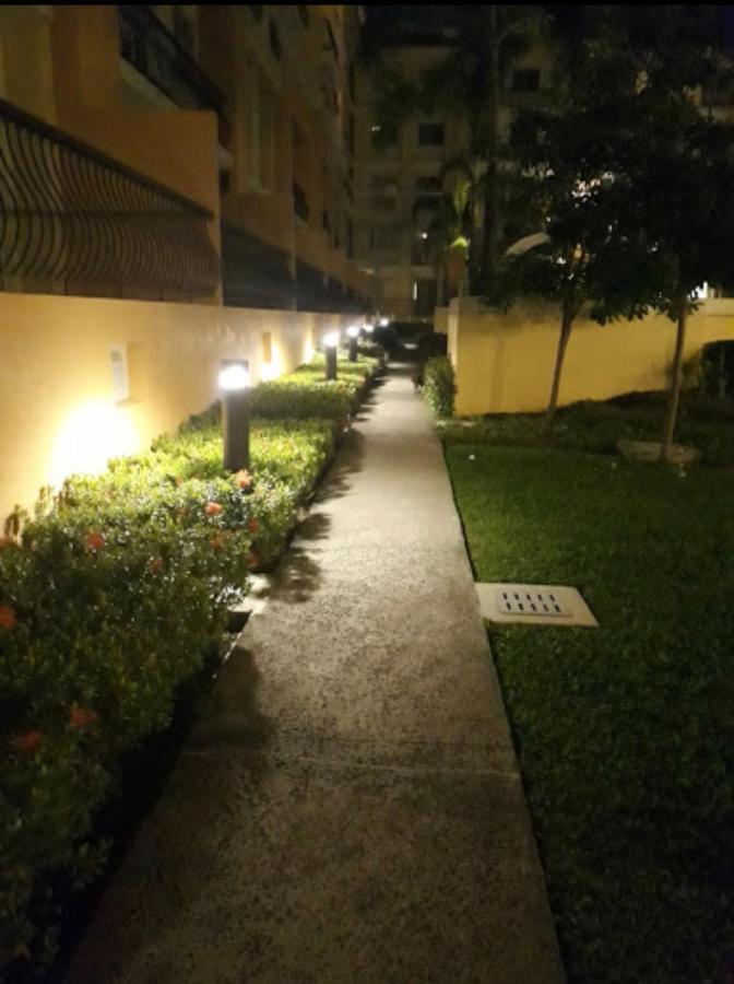 San Remo Oasis Srp Cebu Aparthotel Kültér fotó
